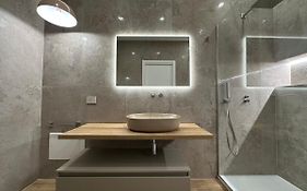 Alma Rooms